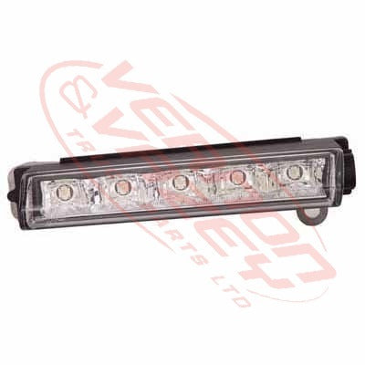 3575394-54 - FOG LAMP - DRL - R/H (SUIT L SHAPE HEADLAMP TYPE) - MERCEDES BENZ ACTROS - MP4