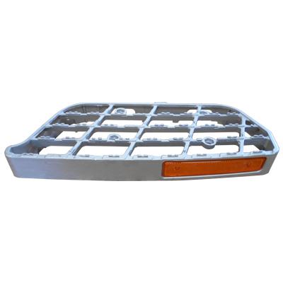 1688504-14 - STEP ALLOY - R/H - LOWER - NISSAN QUON 2006-