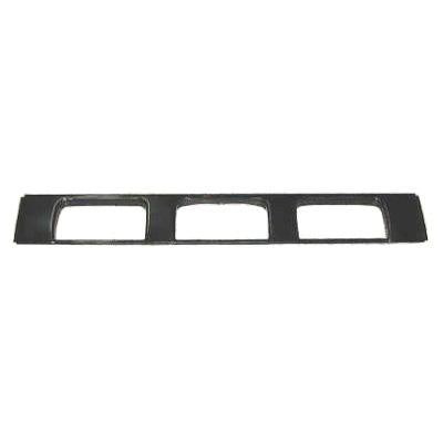 3186290-61 - BUMPER GARNISH - CENTER - BLACK INSERT - HINO 700 SERIES 2002-