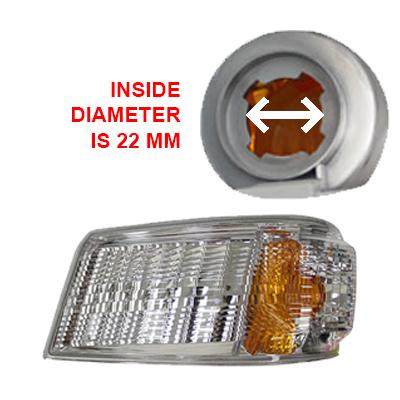 3798297-03 - CORNER LAMP - L/H - 4 POINT BULB HOLDER - MITSUBISHI CANTER FE 2011- 2015 LOCAL TYPE